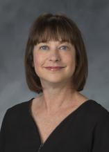 julie thomas headshot